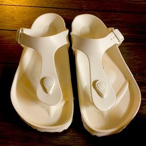 Birkenstock White EVA Gizeh size 7/7.5